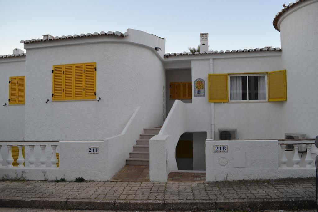 Waterside Village Apartments Luz Exterior foto
